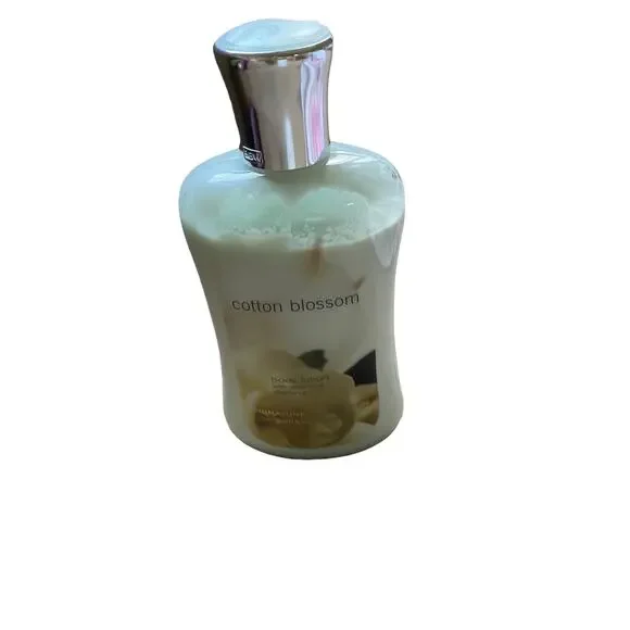 Bath & Body Works Cotton Blossom Signature Collection Body Lotion 8 fl oz RARE - Picture 2 of 4